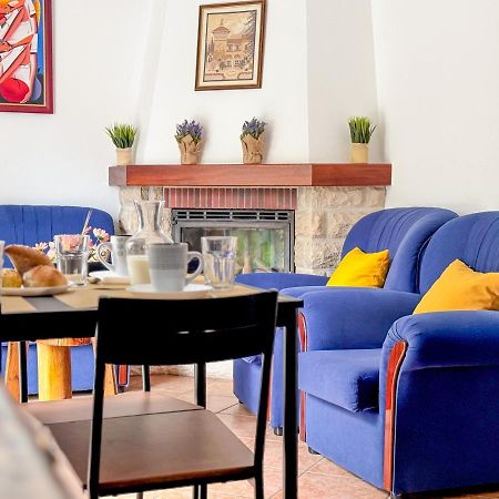 Patio Privado Com Churrasqueira By Ferias Em Figueira Фигейра да Фош Екстериор снимка