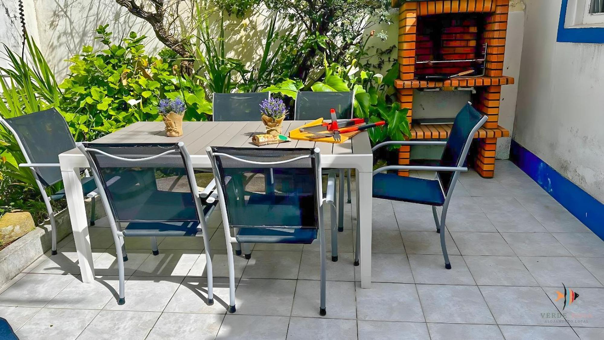 Patio Privado Com Churrasqueira By Ferias Em Figueira Фигейра да Фош Екстериор снимка